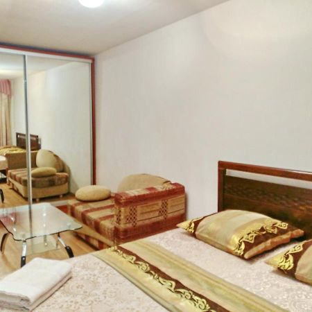 1-Комнатная Квартира С Кухней Люкс На Пр. А. Поля, 62 Dnipro Exterior photo
