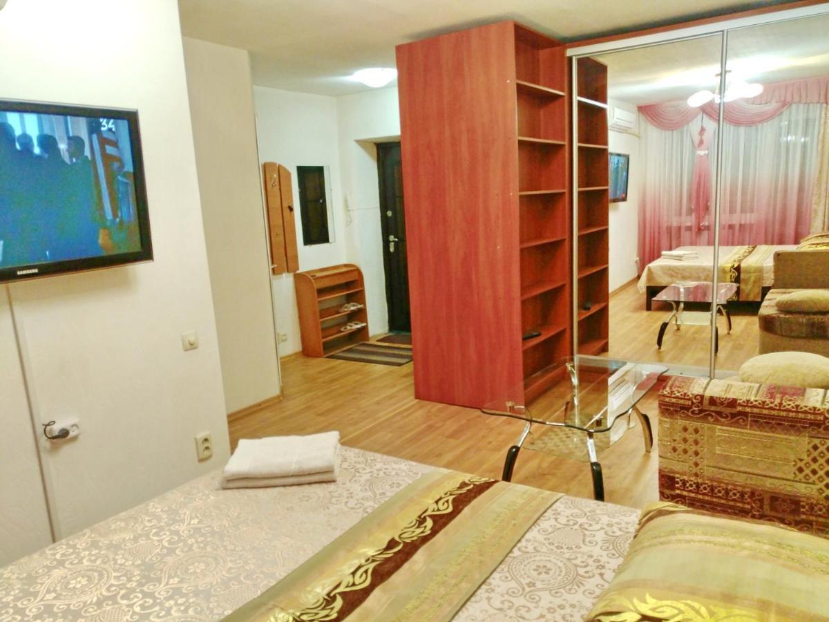 1-Комнатная Квартира С Кухней Люкс На Пр. А. Поля, 62 Dnipro Exterior photo