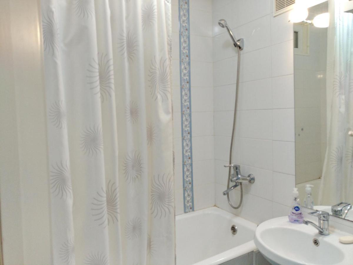 1-Комнатная Квартира С Кухней Люкс На Пр. А. Поля, 62 Dnipro Exterior photo
